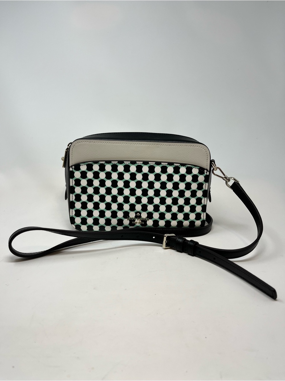 Kate Spade Lauryn n BNY
Spots Camera bag Leather Black With Multi